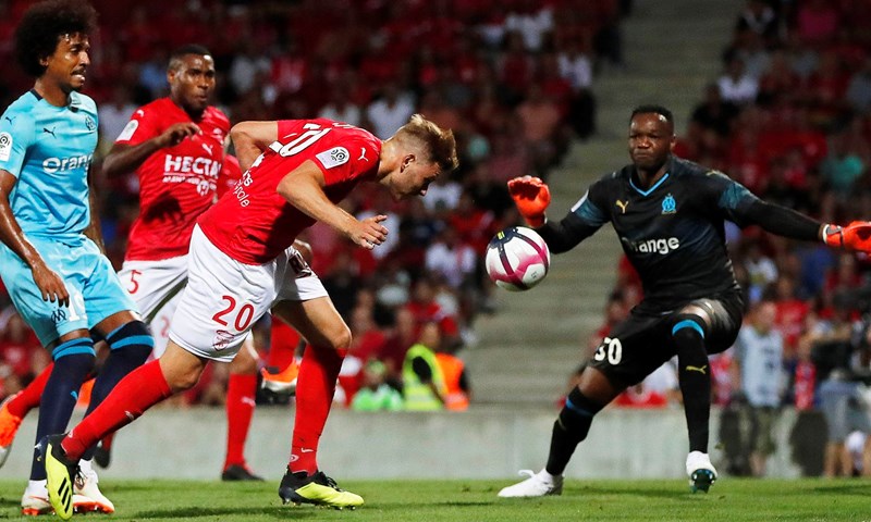 Marseille minimalno svladao Bordeaux, nastupili Ćaleta-Car i Bašić