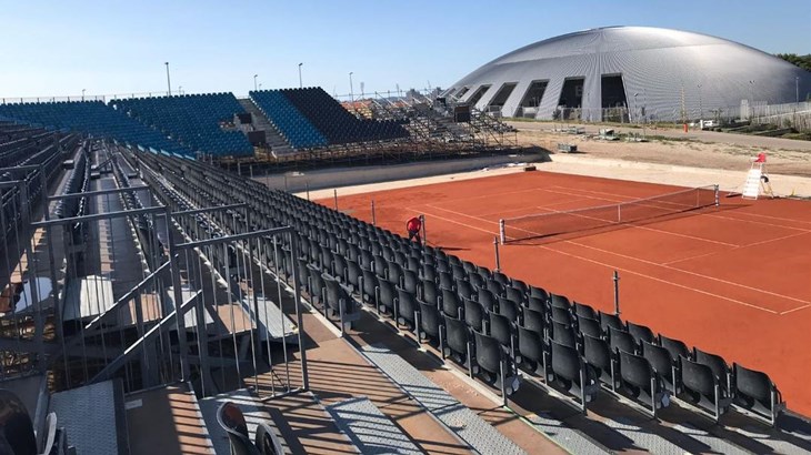 Davis Cup: Tribine pred završetkom i prije roka