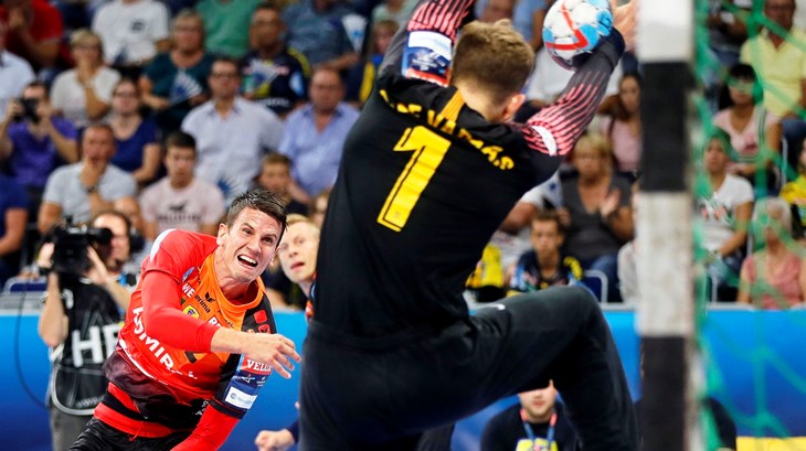 Krenula Liga prvaka, Rhein-Neckar Löwen slavio u derbiju protiv Barcelone