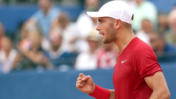 Sjajan start Ćorića: Borna odličnim nastupom donio Hrvatskoj prvi bod!