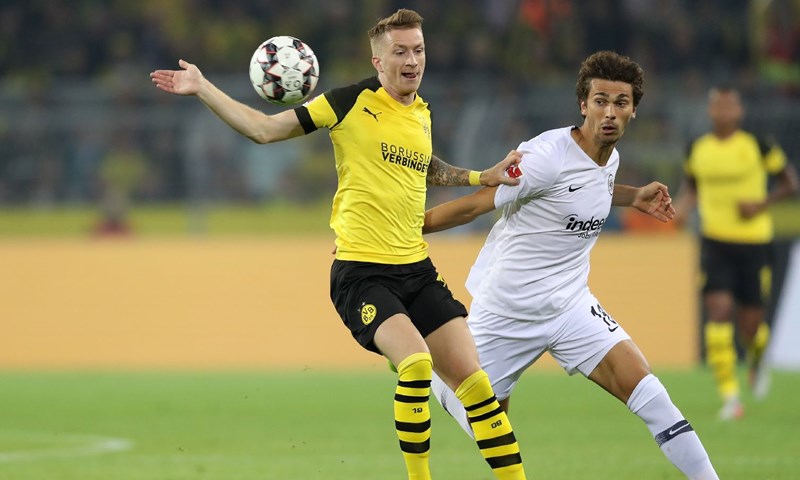 VIDEO: Borussia Dortmund ostaje neporažena, Eintrachtu drugi poraz u nizu