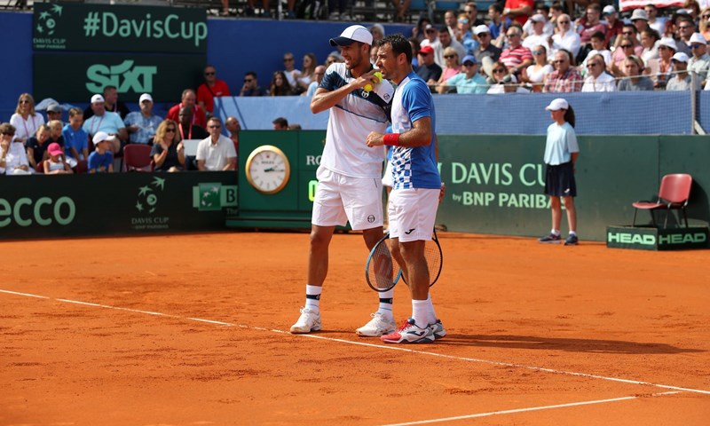 Drama u Zadru otišla na stranu SAD-a, Hrvatska sutra traži finale Davis Cupa