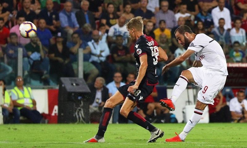 VIDEO: Prvijenac Higuaina nije pomogao Milanu, Rossoneri do boda na Sardiniji