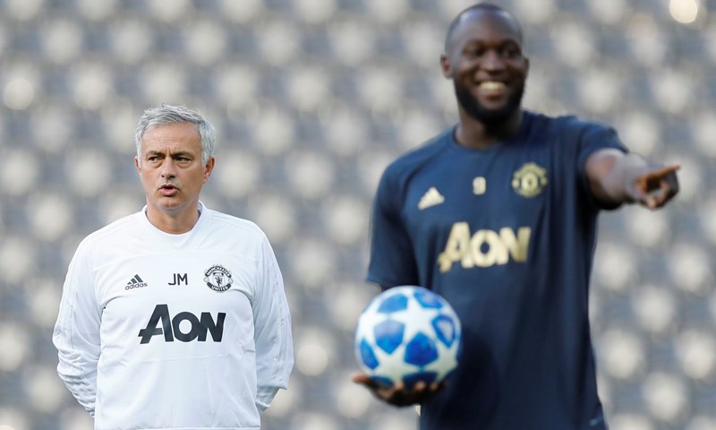 Mourinho: "Neka nam Federer bude primjer, pobjeđuje i na podlogama koje ne voli"