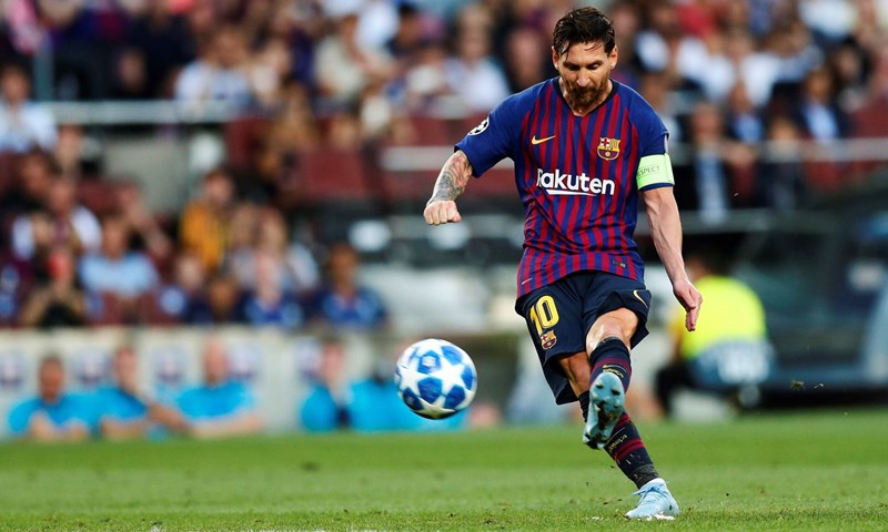 Puyol: "Messi je najbolji, ali ne može uvijek osvajati nagrade, onda bi morali dijeliti jednu za njega i drugu za ostale"