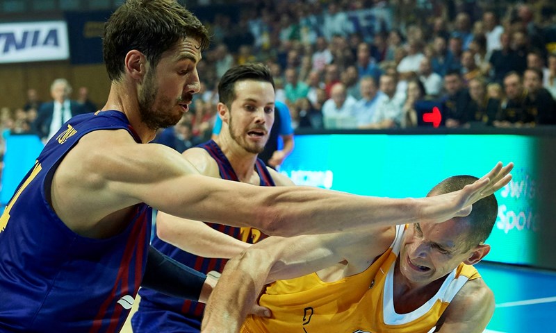 VIDEO: Ante Tomić sjajno otvorio novu sezonu i vodio Barcelonu do visoke pobjede