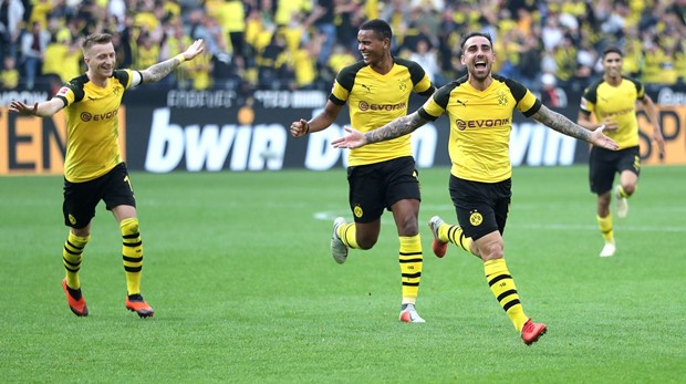 VIDEO: Borussia predvođena Pacom Alcacerom slavila u ludoj utakmici, Augsburg žali za propuštenom prilikom