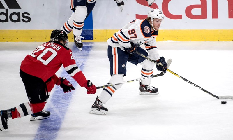 Trostruki MVP ostaje, McDavid produžio ugovor s Oilersima