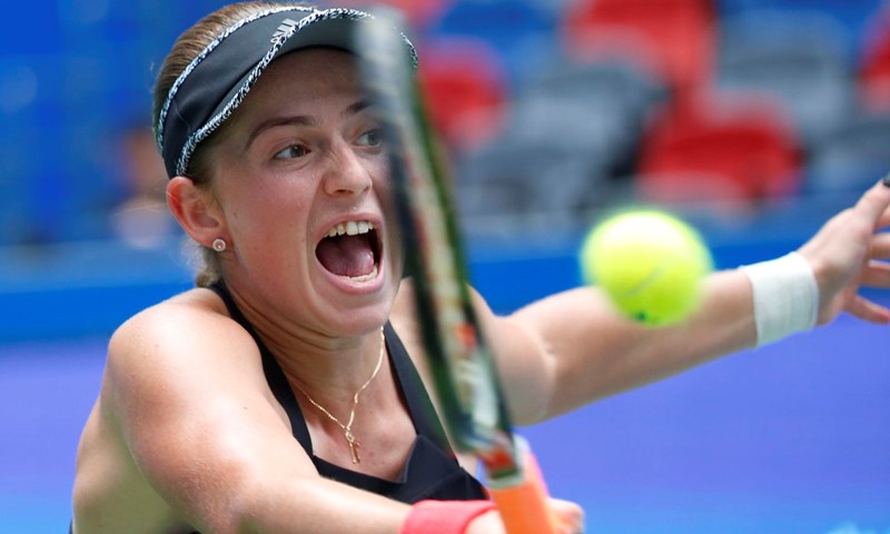 Cornet vrlo sigurna, Ostapenko iznenađujuće poražena u prvom kolu Hong Konga