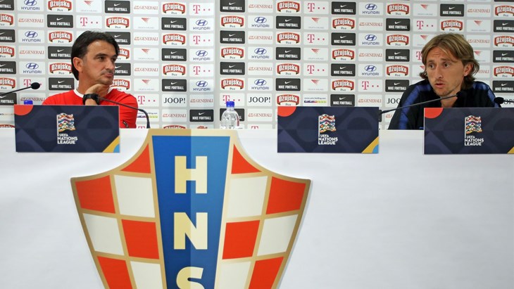 Poznat sastav za Englesku, Jedvaj kreće na desnom beku