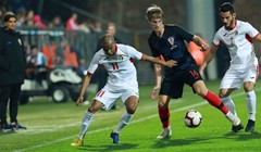 Tin Jedvaj produžio vjernost Bayeru do ljeta 2023. godine