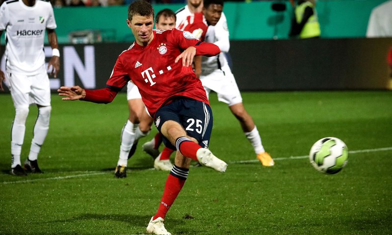 VIDEO: Bayern teže od očekivanja eliminirao niželigaša, Augsburg slavio nakon produžetaka