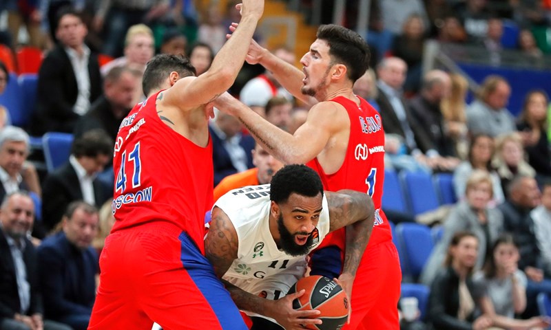 Pojačava se Fenerbahče, stigao Nando De Colo