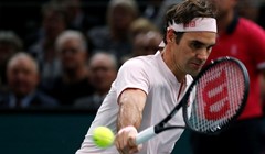 Sjajan Federer u pobjedi protiv Andersona, novi preokret Šapovalova