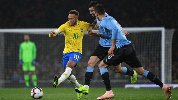 Neymar više nije kapetan Brazila, Dani Alves preuzima traku
