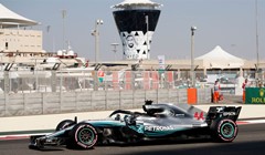 Hamiltonu pole position u Abu Dhabiju, Bottas drugi