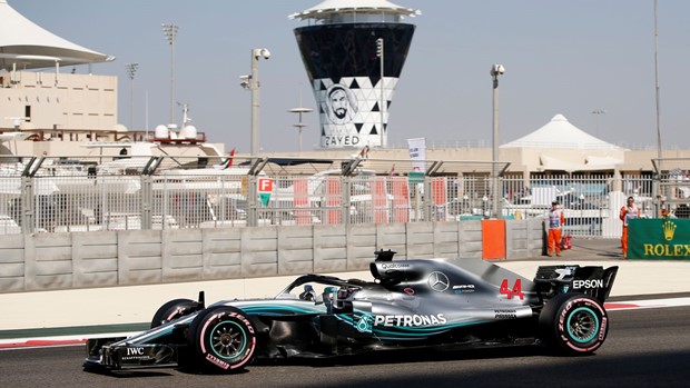 Hamiltonu pole position u Abu Dhabiju, Bottas drugi