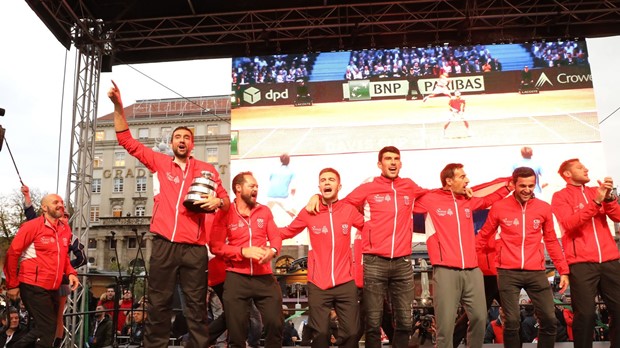Hrvatska Davis Cup reprezentacija doputovala u Zagreb, doček organiziran na Trgu bana Jelačića