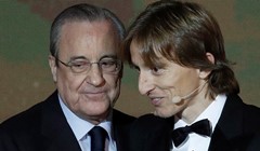 Kraljevski klub okrunio Modrića i stavio ga na tron