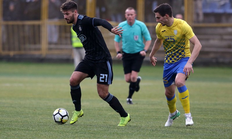 VIDEO: Dinamo rutinski slavio u Zaprešiću, Petković ponovno oduševio škaricama