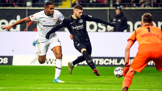 Rebiću pobjeda protiv Jedvaja, Eintracht se vratio na pobjedničke staze