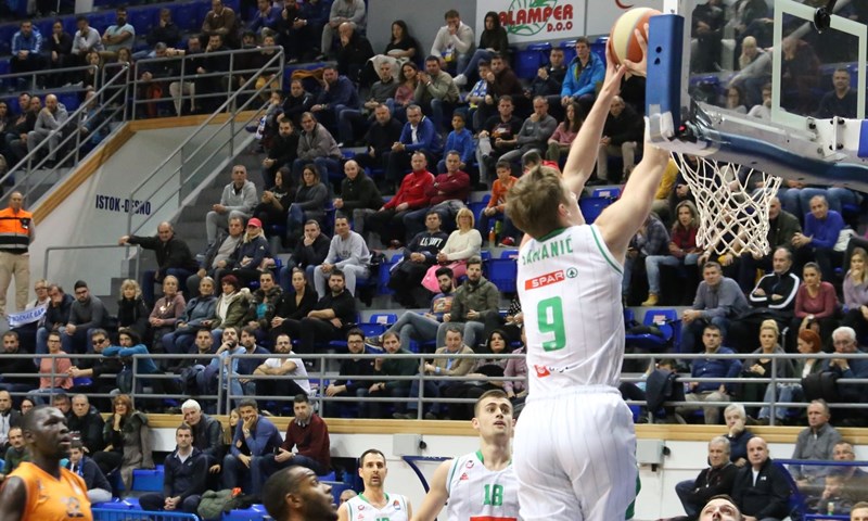 Luka Šamanić odličan, Petrol Olimpija ipak poražena u Baru