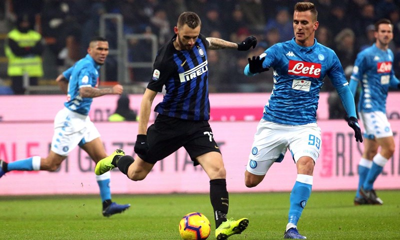 Lautaro Martinez golom u 91. minuti donio Interu pobjedu u burnom derbiju