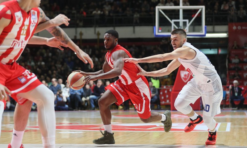 Crvena zvezda slavila u derbiju 13. kola i zadržala savršen učinak, Budućnosti ukupno sedmi poraz u nizu