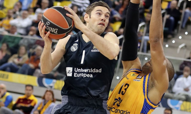 Himki neočekivano slavio protiv Fenerbahčea nakon produžetka, Papanikolaou heroj Pireja
