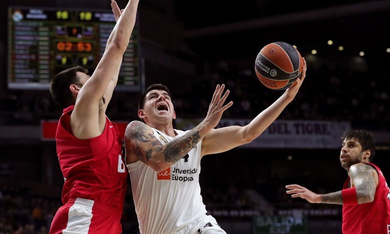 Real slavio u velikom dvoboju protiv Olympiakosa, skroman učinak Simona u pobjedi Efesa