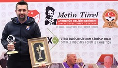 Nenad Bjelica dobio veliko priznanje, proglašen najboljim stranim klupskim trenerom