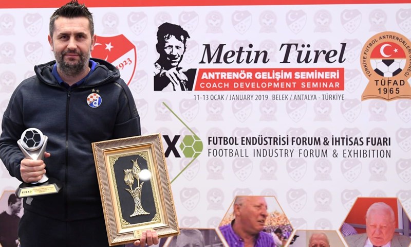 Nenad Bjelica dobio veliko priznanje, proglašen najboljim stranim klupskim trenerom