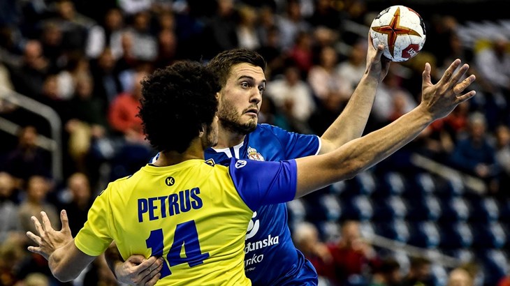 Prva pobjeda Brazila za povratak u igru za prolaz, Srbija praktički otpada