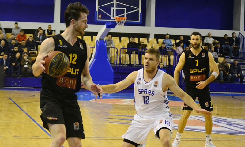 Split bez šanse kod Sparsa, Žuti pregaženi u Sarajevu