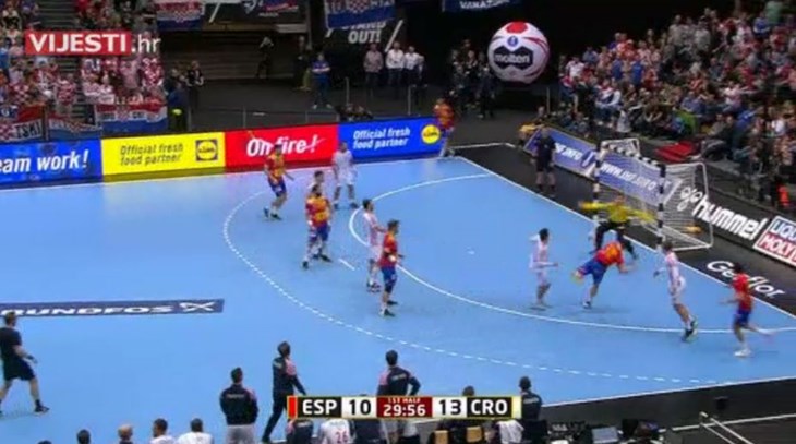 [RTL Video] Šego ponovno briljirao: Obrane kojima je zaustavio europskog prvaka