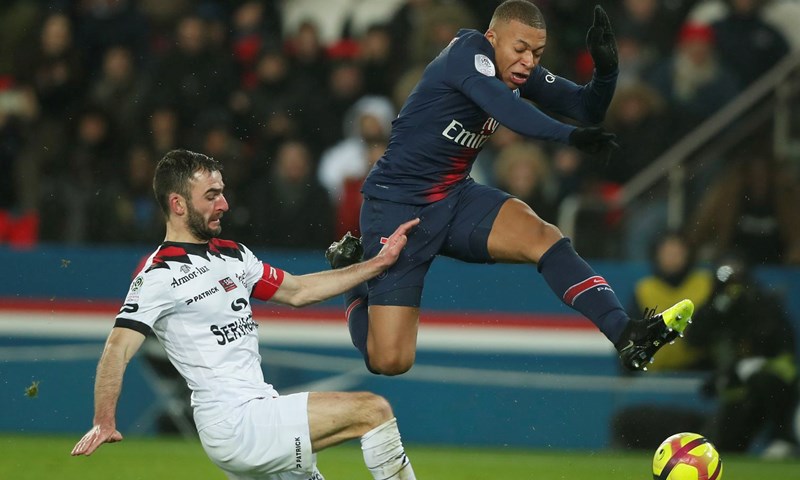 Mbappe izvukao PSG u gostima kod Caena, domaćin pao tek završnici