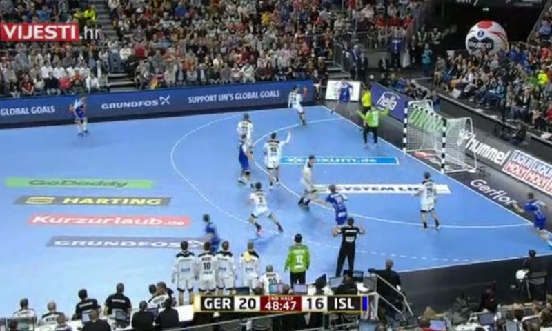 [RTL Video] Šteta što nije priznat: Islandsko krilo zabilo spektakularan gol 'frkom' kroz noge