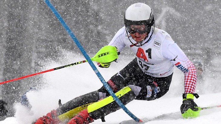 Elias Kolega napredovao, Clement Noel do druge pobjede u nizu