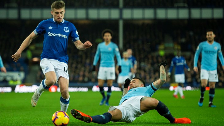 Branitelji naslova pobjedom protiv Evertona vratili se na vodeće mjesto Premiershipa