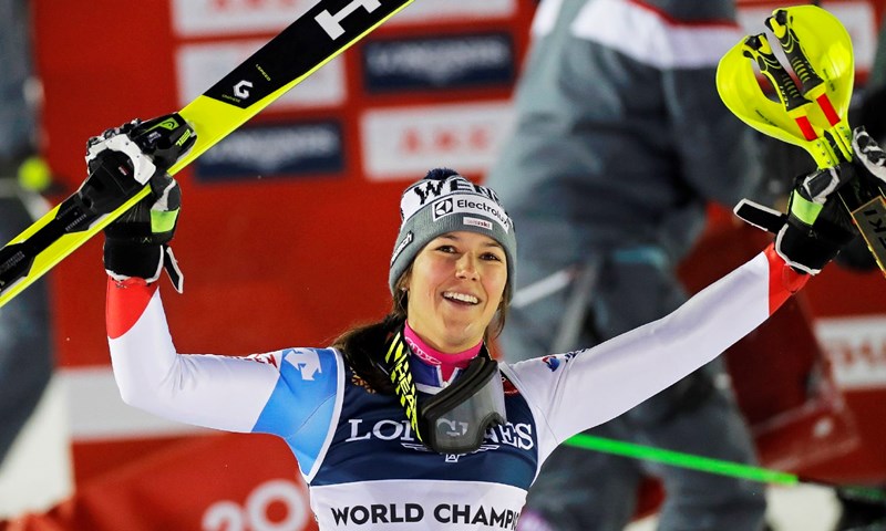 Nijanse odlučile, Wendy Holdener obranila zlato u kombinaciji