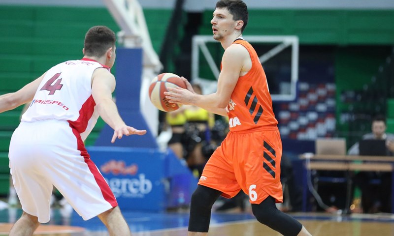 Cibona dovela pojačanje na jedinici, Toni Katić potpisao ugovor