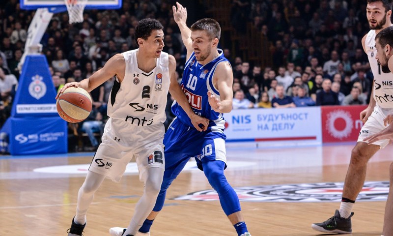 Partizan dugo lomio otpor Budućnosti i upisao bitnu pobjedu