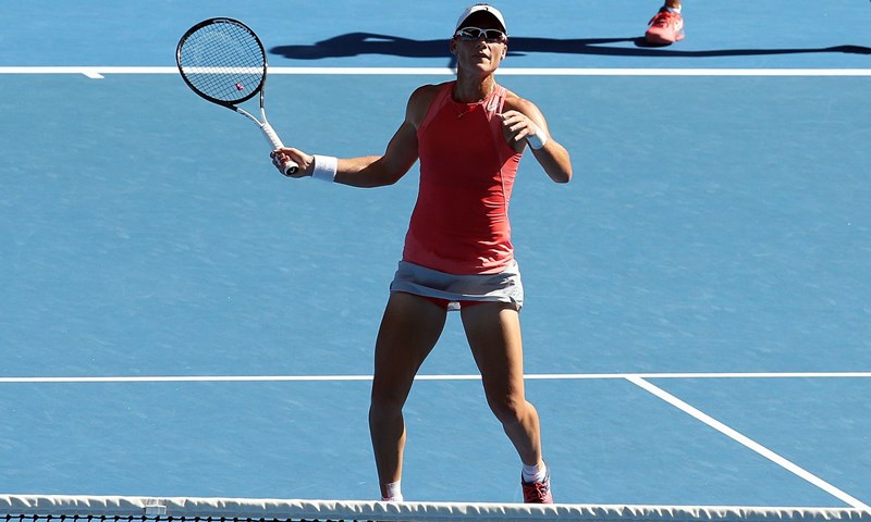 Samantha Stosur ipak prejaka za Terezu Mrdežu u Dohi