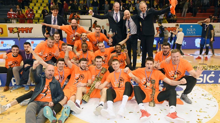 Cedevita rutinski svladala Cibonu i šesti put zaredom osvojila Kup Krešimira Ćosića