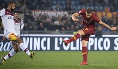Roma nije dopustila iznenađenje protiv Bologne i ostala za petama Milanu