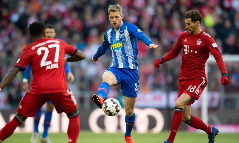 Bayern uhvatio Borussiju, Schalke stradao u gostima kod Mainza