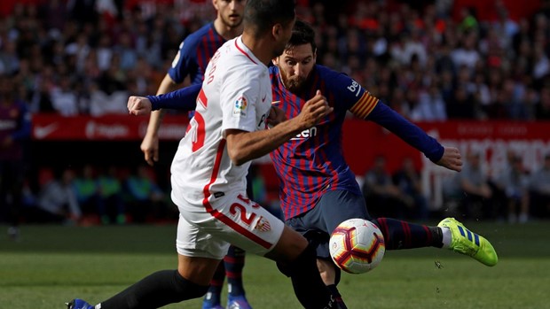 Čarobni Messi hat-trickom potopio Sevillu, Rog i Rakitić krenuli u prvih 11