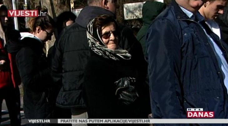 [RTL Video] Euforija na vrhuncu: Ulaznice na Maksimiru u velikim redovima čekale i bake