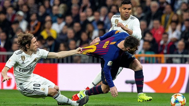 Barcelona u finalu Kupa kralja, efikasnim nastupom kaznila domaće promašaje