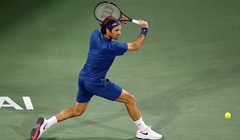 Borna Ćorić ipak ostao bez snage, Federer lakoćom prošao u finale